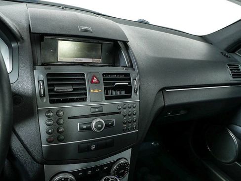 Used 2011 Mercedes-Benz C 300 Sedan image 12