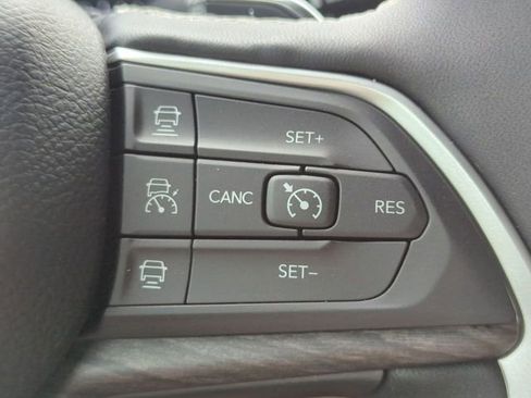 Used 2024 Jeep Grand Cherokee Limited 4xe w/ Luxury Tech Group II image 28