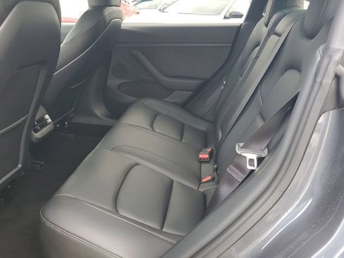 Used 2023 Tesla Model 3 Standard Range image 14