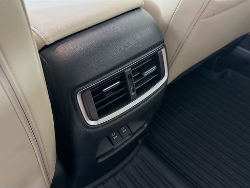 Used 2019 Honda CR-V Touring image 26