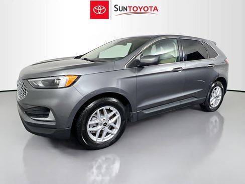 Used 2024 Ford Edge SEL image 9