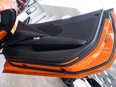 Used 2023 Chevrolet Corvette Stingray w/ Z51 Performance Package image 16