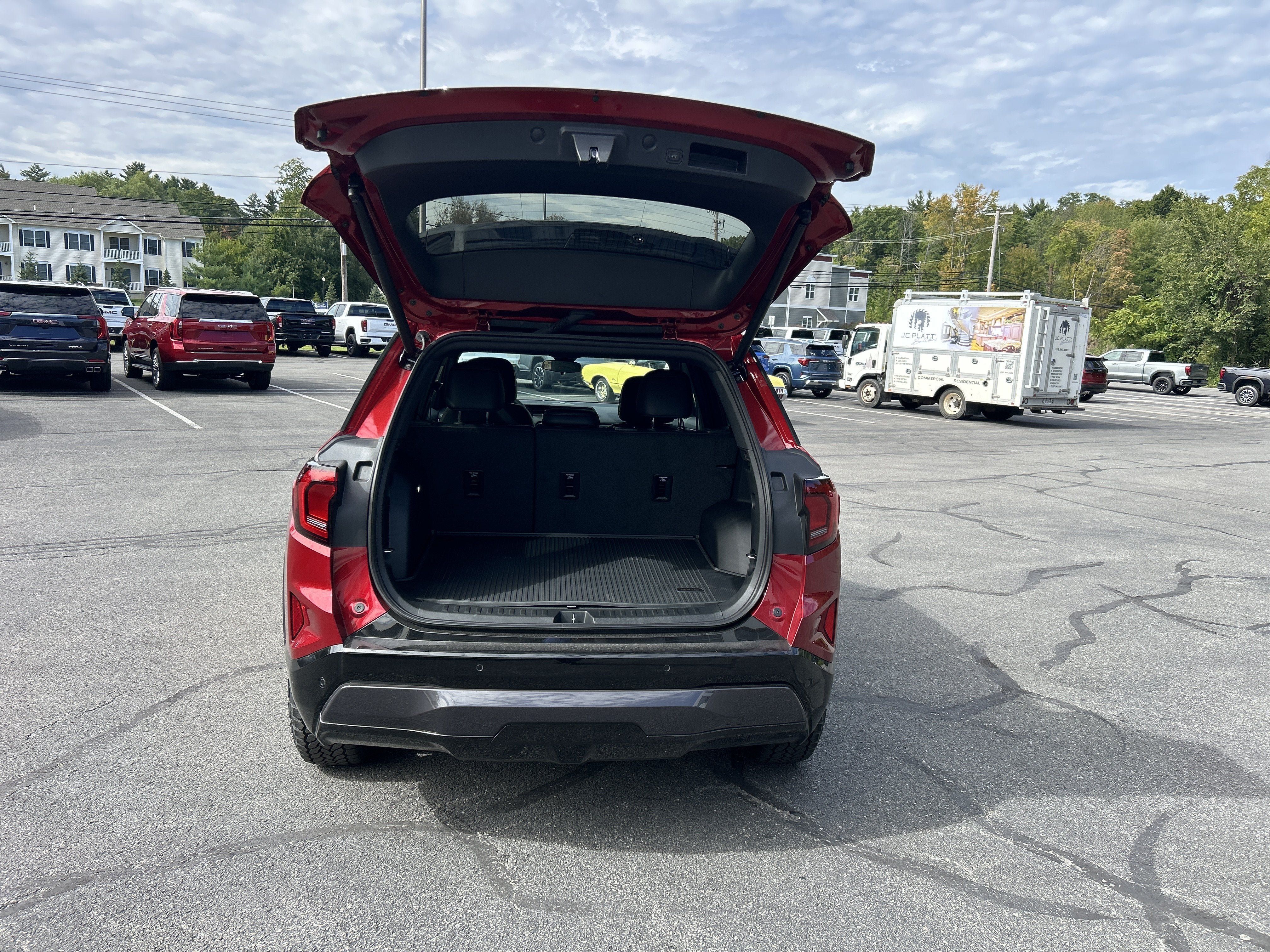 New 2027 GMC Terrain AT4 w/ Convenience Package III AWD/4WD image 11