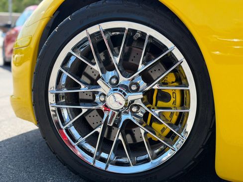 Used 2008 Chevrolet Corvette Coupe RWD image 30