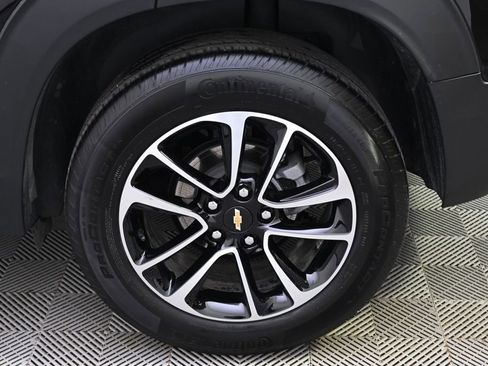 Used 2025 Chevrolet TrailBlazer LT w/ Convenience Package image 21