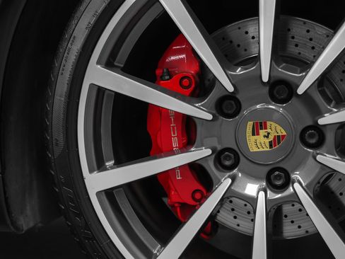 Certified 2015 Porsche 911 Carrera S RWD image 19