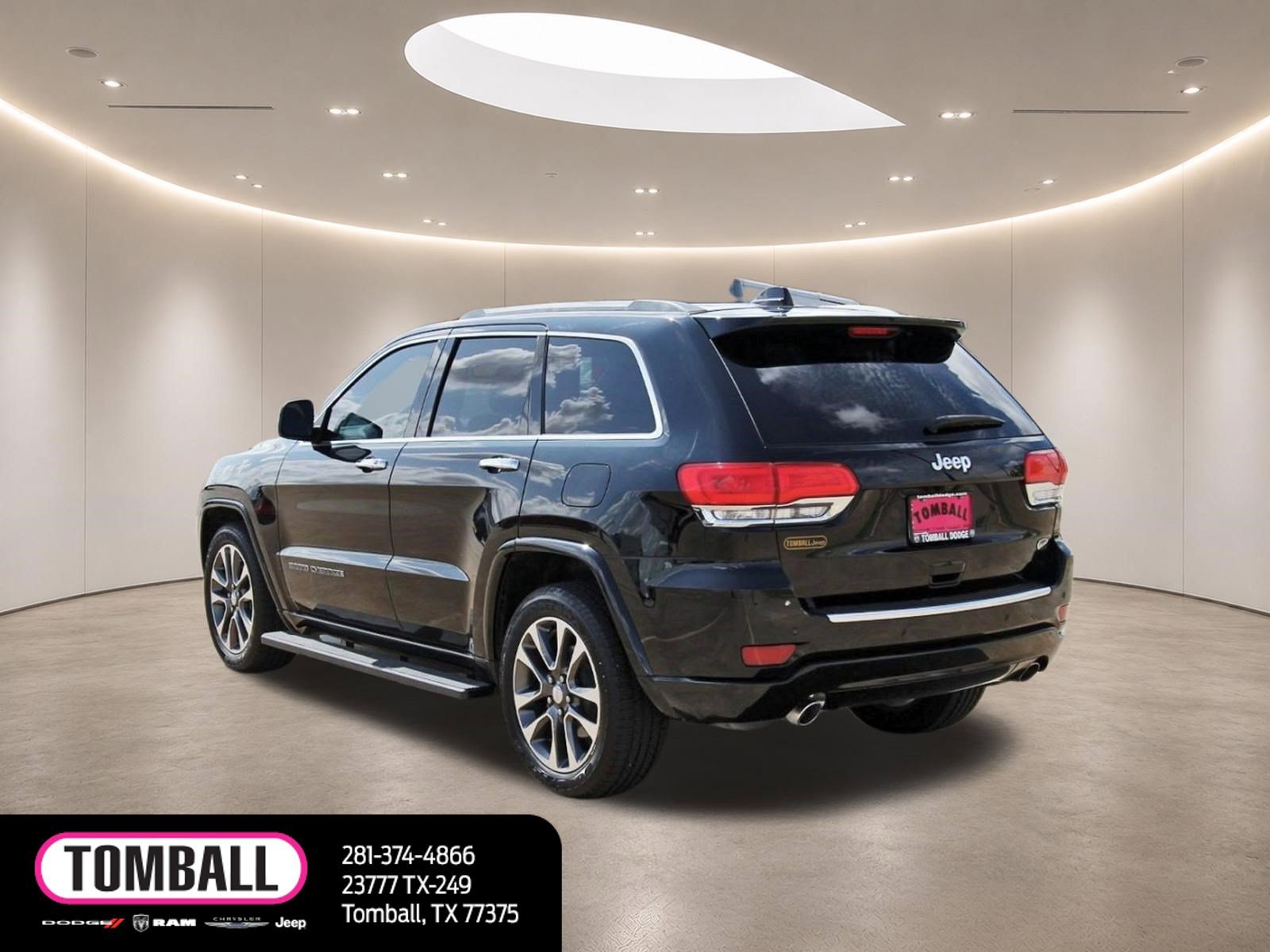 Used 2017 Jeep Grand Cherokee Overland RWD image 5