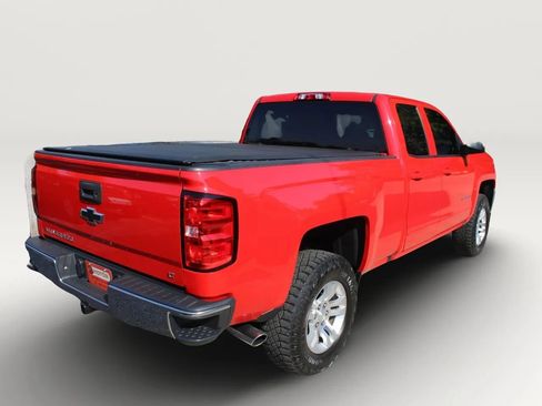 Used 2017 Chevrolet Silverado 1500 LT w/ All Star Edition AWD/4WD image 9