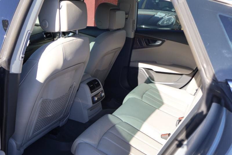 Used 2017 Audi A7 3.0T Prestige AWD/4WD image 25