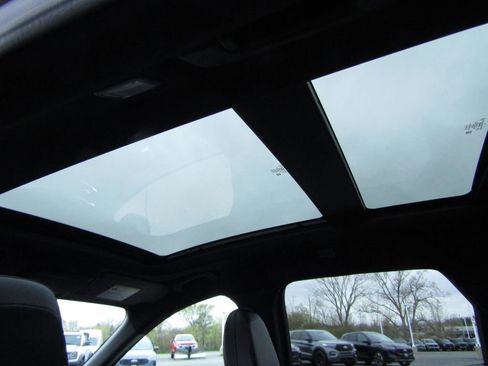 Used 2023 Ford Escape ST-Line Elite image 21