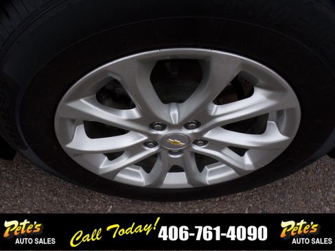 Used 2019 Chevrolet Equinox LS image 10