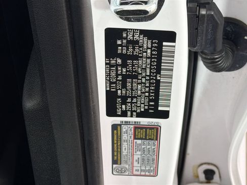 Used 2025 Kia Sorento S AWD/4WD image 34