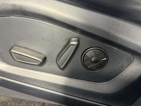 Used 2025 Ford Explorer ST AWD/4WD image 28