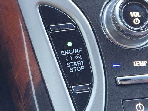 Used 2019 Lincoln Nautilus Reserve image 22