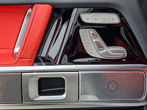 Used 2025 Mercedes-Benz G 550 G 550 image 13