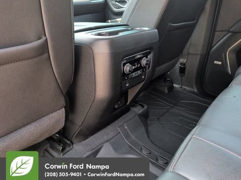 Used 2024 Chevrolet Tahoe Z71 w/ Luxury Package AWD/4WD image 27