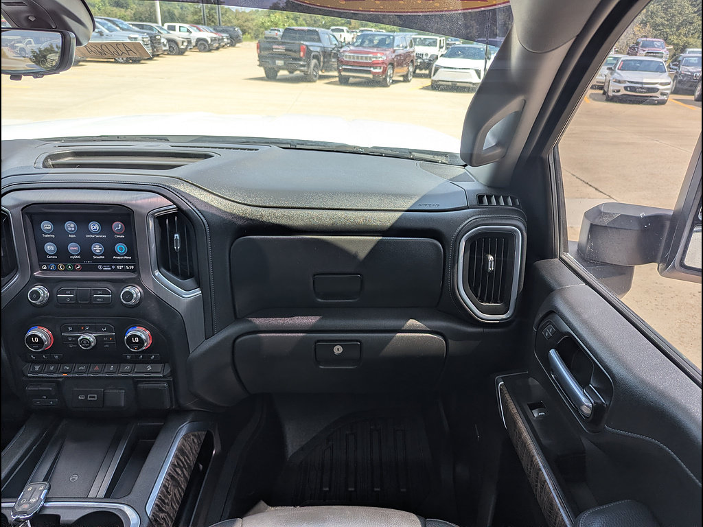 Used 2021 GMC Sierra 3500 Denali w/ Denali Ultimate Package AWD/4WD image 4