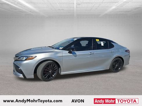 Used 2023 Toyota Camry XSE FWD image 4