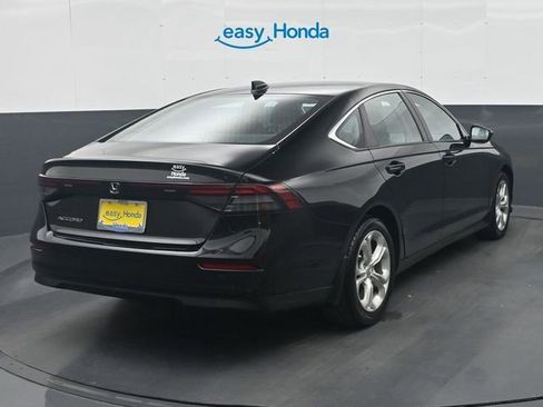 Used 2023 Honda Accord LX image 7
