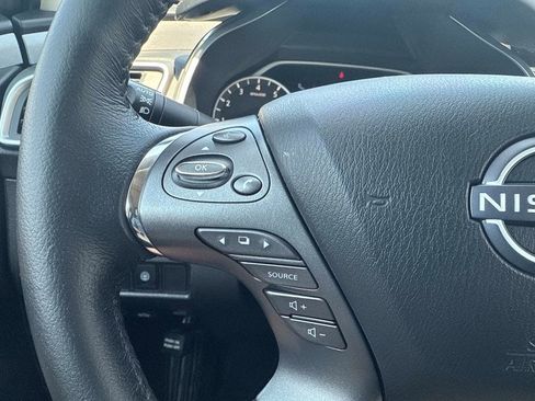 Used 2024 Nissan Murano SV AWD/4WD image 30