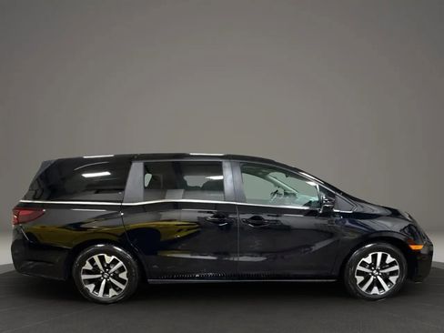 Used 2025 Honda Odyssey EX-L image 6
