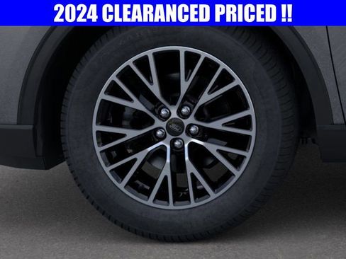 New 2024 Ford Escape SE image 19