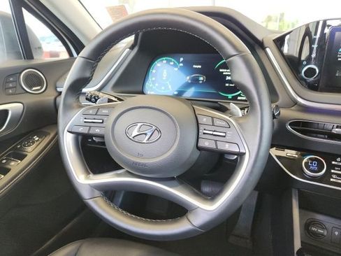Used 2022 Hyundai Sonata Limited FWD image 21