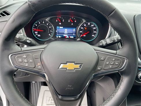 Certified 2024 Chevrolet Equinox LT image 11