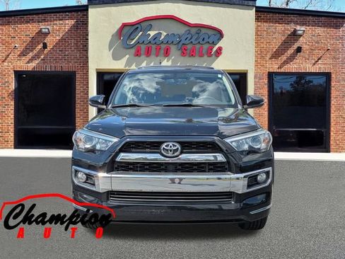 Used 2016 Toyota 4Runner Limited RWD image 10
