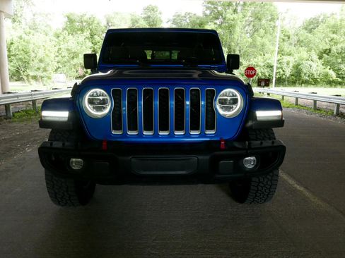 Used 2020 Jeep Gladiator Overland image 30