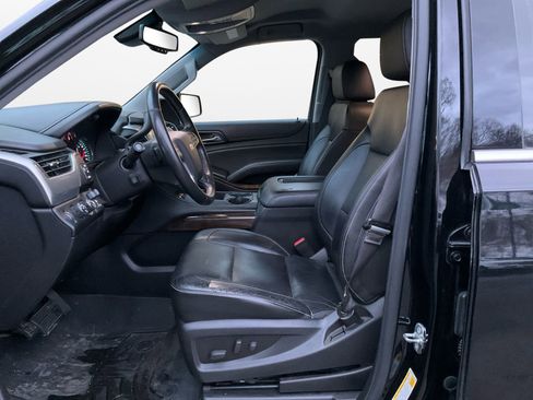 Used 2015 Chevrolet Tahoe LT w/ Luxury Package image 9