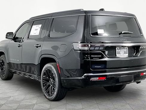 New 2026 Jeep Grand Wagoneer Limited AWD/4WD image 4