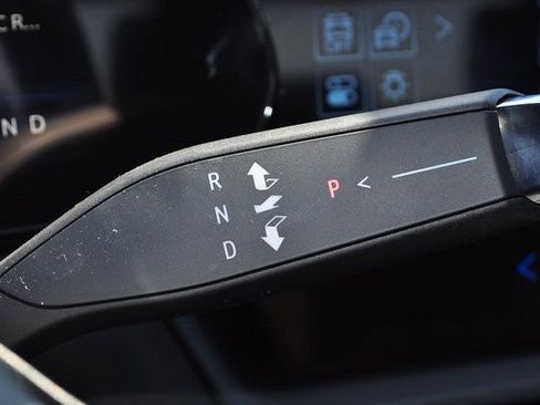 New 2025 Chevrolet Silverado EV LT image 20