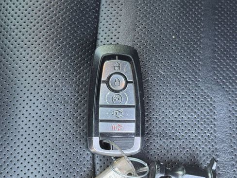 Used 2022 Ford Mustang GT Premium w/ GT Performance Package RWD image 25