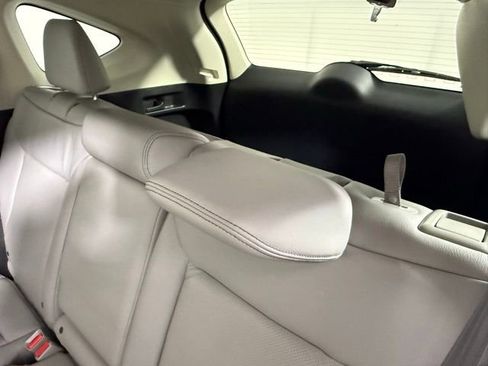 Used 2016 Honda CR-V Touring image 38