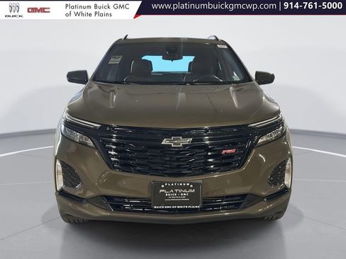 Used 2024 Chevrolet Equinox RS w/ LPO, Floor Liner Package image 9