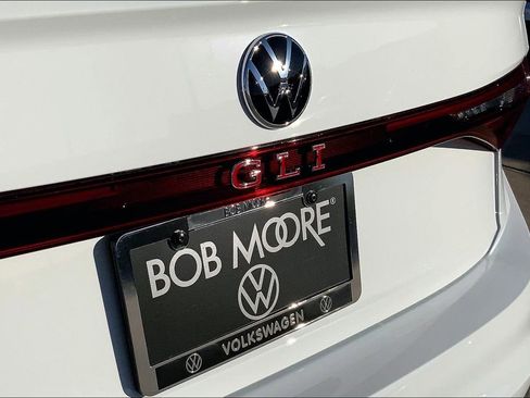 New 2026 Volkswagen Jetta GLI Autobahn image 9