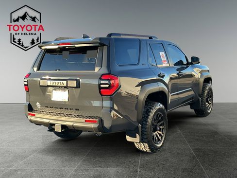 New 2026 Toyota 4Runner SR5 image 5