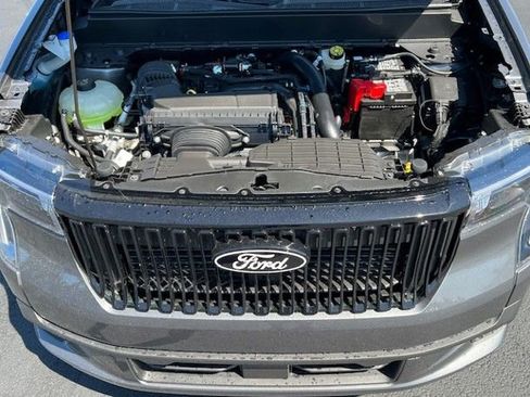 New 2026 Ford Maverick Lobo AWD/4WD image 32