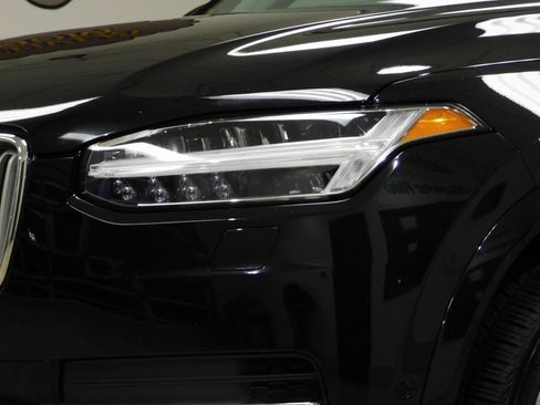Used 2019 Volvo XC90 T6 Inscription image 17