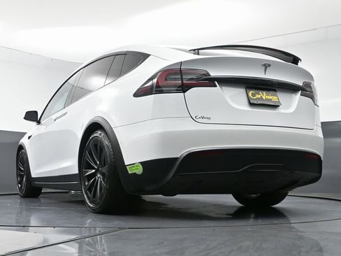 Used 2023 Tesla Model X image 42