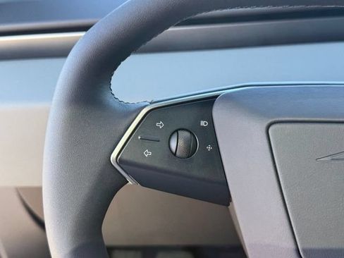 Used 2026 Tesla Cybertruck AWD Crew Cab image 18
