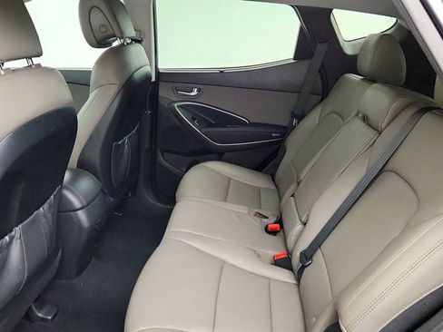 Used 2018 Hyundai Santa Fe Sport 2.0T w/ Winter Weather Package AWD/4WD image 18