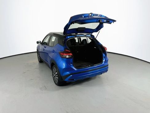 Used 2023 Nissan Kicks SV FWD image 23