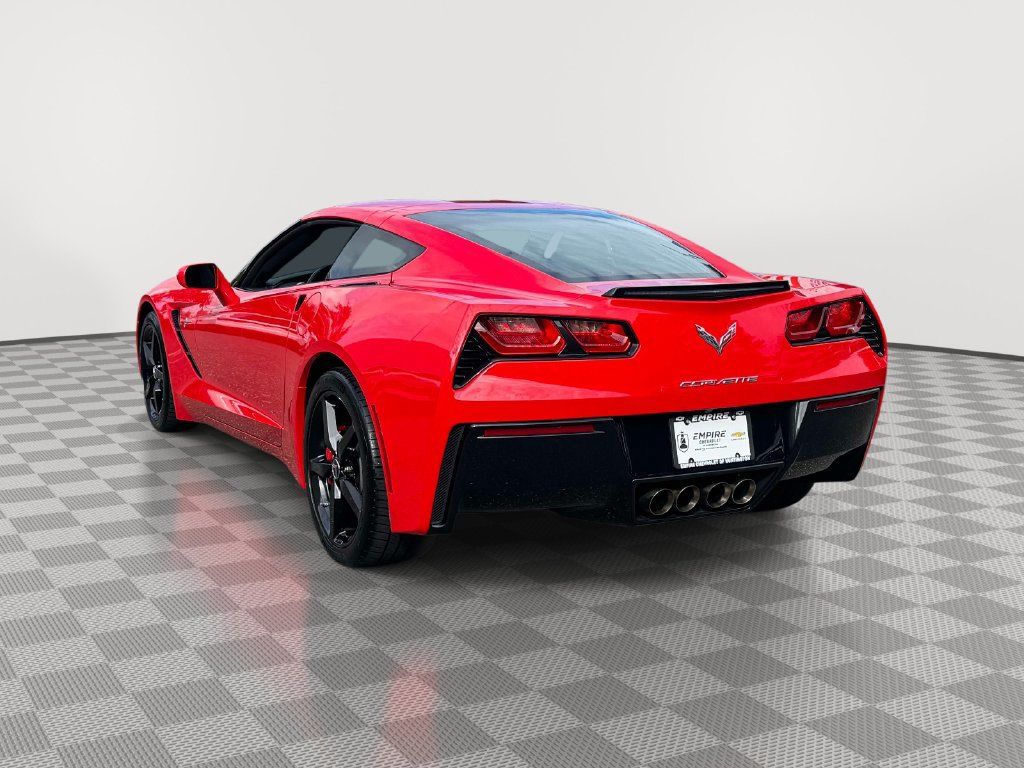 Used 2015 Chevrolet Corvette Stingray Coupe RWD image 6