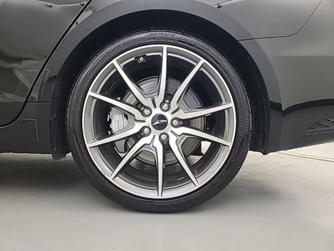 Used 2025 Genesis G70 2.5T AWD/4WD image 9
