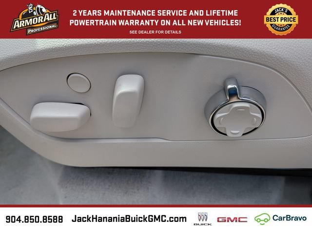 New 2026 Buick Enclave Avenir w/ Super Cruise Package FWD image 18