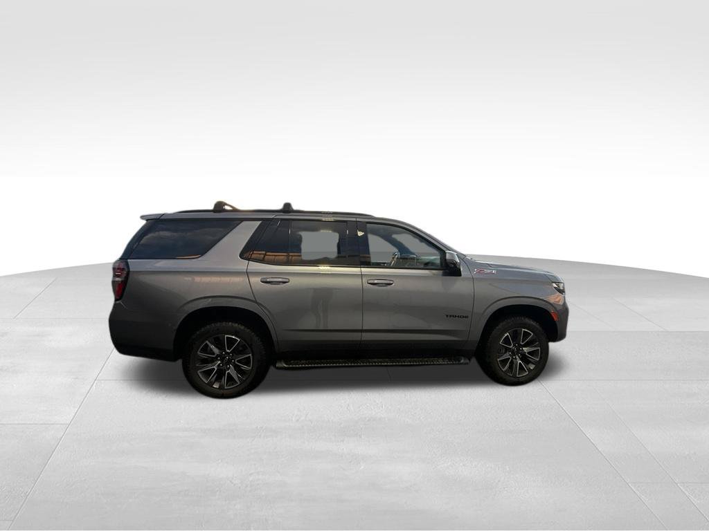 Used 2021 Chevrolet Tahoe Z71 w/ Luxury Package AWD/4WD image 8