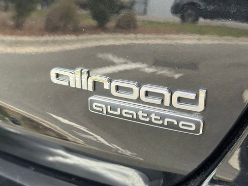 Used 2023 Audi A4 2.0T allroad Premium Plus w/ Premium Plus Package AWD/4WD image 9