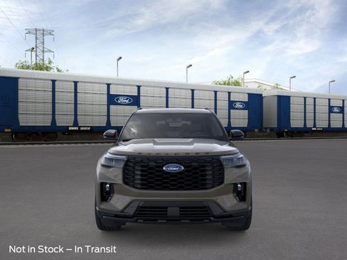 New 2026 Ford Explorer ST-Line image 6